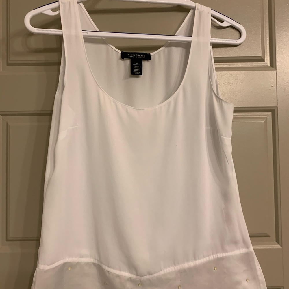 White House Black Market tank